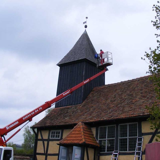 Holz- und Bautenschutz: Beispiel Kirchengebäude